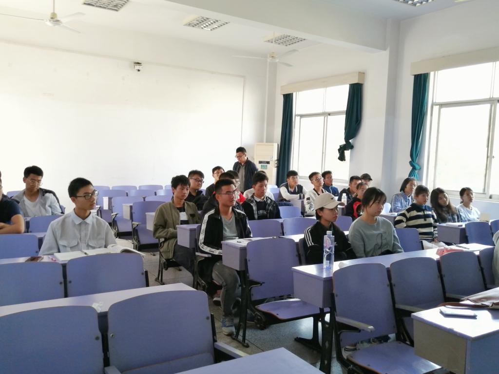 伟德源自英国始于1946